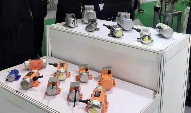 振動(dòng)電機(jī)展示圖 振動(dòng)電機(jī)展示圖